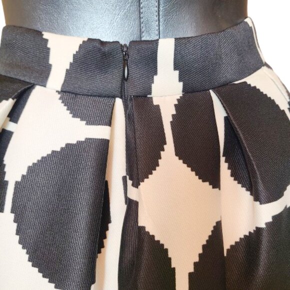 Beulah London Arabella Asymmetrical Big Polka Dot Printed Skirt - Size S - Picture 6 of 12